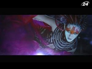 Кеті Перрі та Каньє Вест представили кліп на пісню "E.T." Кеті Перрі та Каньє Вест представили кліп на пісню "E.T."