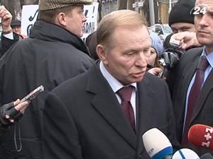 Тема недели: Очная ставка Кучмы и Мельниченко так и не состоялась Тема недели: Очная ставка Кучмы и Мельниченко так и не состоялась