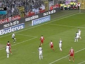 "Андерлехт" пропустил вперед "Генк" в чемпионской гонке "Андерлехт" пропустил вперед "Генк" в чемпионской гонке