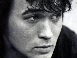 Российский банк купил права на песню Виктора Цоя Российский банк купил права на песню Виктора Цоя