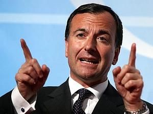 Італія визнала лівійську опозицію законною владою Італія визнала лівійську опозицію законною владою