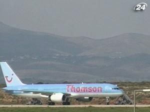 Британський авіалайнер приземлився в Афінах через загрозу вибуху Британський авіалайнер приземлився в Афінах через загрозу вибуху