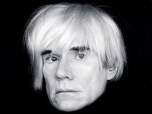 В США установили памятник легендарному художнику украинского происхождения В США установили памятник легендарному художнику украинского происхождения