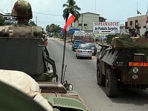 Військове втручання Франції у Кот-д’Івуарі завершиться після знищення важкої техніки Гбагбо Військове втручання Франції у Кот-д’Івуарі завершиться після знищення важкої техніки Гбагбо