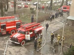 Огонь вспыхнул в учебном корпусе одесского интерната на уроках Огонь вспыхнул в учебном корпусе одесского интерната на уроках