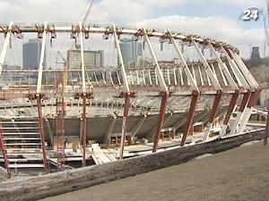 Украина не отстает от графика подготовки к Евро-2012 Украина не отстает от графика подготовки к Евро-2012