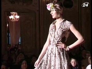 Цього сезону в моді і яскраве вбрання, і легке, мереживне, пастельних кольорів Цього сезону в моді і яскраве вбрання, і легке, мереживне, пастельних кольорів