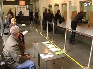 Украина призывает ЕС отменить визы Украина призывает ЕС отменить визы