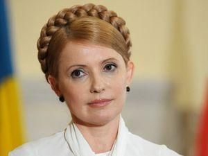 Тимошенко пожелала Януковичу мужества