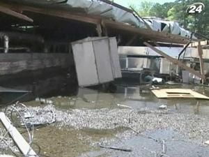 Не менее 10 человек погибли в результате удара торнадо в США