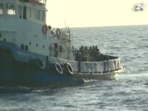 У берегов Италии затонуло судно с мигрантами из Ливии