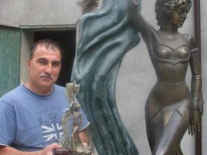 Харьков: Гурченко почтят улицей и установят памятник Харьков: Гурченко почтят улицей и установят памятник