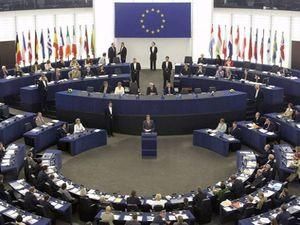 Европарламент: Украина - лучший пример олигархии в Европе Европарламент: Украина - лучший пример олигархии в Европе