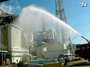 На "Фукусиме-1" начали закачивать азот под оболочку реактора На "Фукусиме-1" начали закачивать азот под оболочку реактора