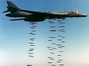 США не відмовляться від бомбардування Лівії США не відмовляться від бомбардування Лівії