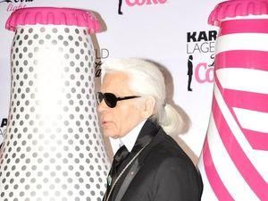 Карл Лагерфельд представив нову "Кока-колу" Карл Лагерфельд представив нову "Кока-колу"