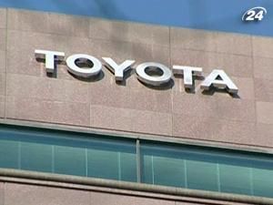 Toyota возобновит производство в Японии до 27 апреля 