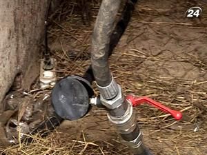 На Рівненщині "фермер" крав дизпаливо з нафтопроводу