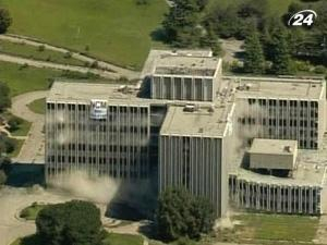 В США взорвали старый военный госпиталь