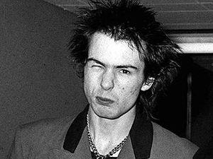 Картины Сида Вишеса выставили на аукцион