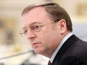 Лавринович: На государственной службе политиков быть не может