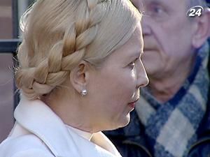 Кузьмін: Нове досьє на Тимошенко складається приблизно з 13 томів Кузьмін: Нове досьє на Тимошенко складається приблизно з 13 томів