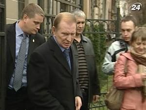 Адвокат: Кучма не проситиме політичного притулку в Росії Адвокат: Кучма не проситиме політичного притулку в Росії