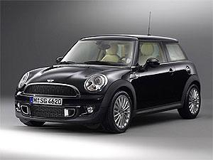 В эксклюзивном MINI будет интерьер ручной работы и кашемировые коврики (ФОТО)