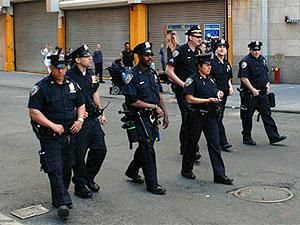 На Лонг-Айленде в целом нашли десять трупов На Лонг-Айленде в целом нашли десять трупов