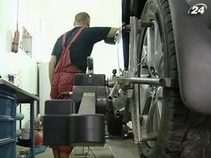 Янукович внесет законопроект об отмене техосмотра Янукович внесет законопроект об отмене техосмотра