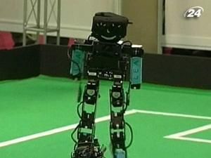 У Тегерані відбувся шостий чемпіонат з робо футболу У Тегерані відбувся шостий чемпіонат з робо футболу