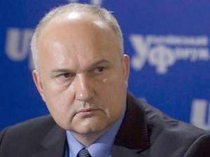 Екс-голова СБУ: Проти Мельниченка протиправно закрили кримінальні справи