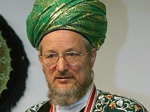 Верховний муфтій пропонує увінчати російський герб півмісяцем Верховний муфтій пропонує увінчати російський герб півмісяцем