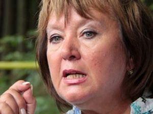 Витренко полетела в Ливию бороться с НАТО Витренко полетела в Ливию бороться с НАТО