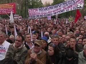 Белград: тисячі людей взяли участь в антиурядовій демонстрації Белград: тисячі людей взяли участь в антиурядовій демонстрації