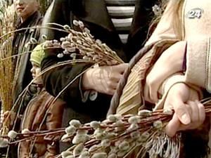 На Святой Земле тысячи христиан собрались в Храме Гроба Господня На Святой Земле тысячи христиан собрались в Храме Гроба Господня