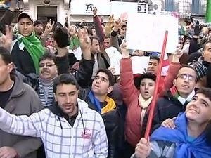 В Уганде с помощью оружия разогнали демонстрантов В Уганде с помощью оружия разогнали демонстрантов