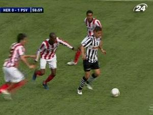 ПСВ сравнялся с "Твенте" по очкам