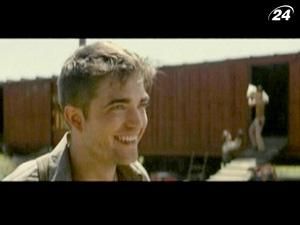 Роберт Паттинсон и Риз Уизерспун презентуют фильм "Вода для слонов" Роберт Паттинсон и Риз Уизерспун презентуют фильм "Вода для слонов"