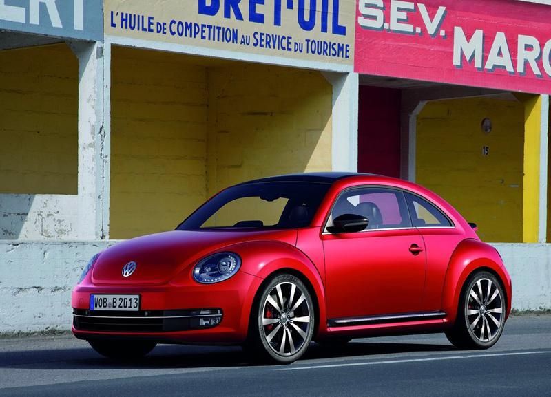 В интернете появились фотографии VW Beetle нового поколения