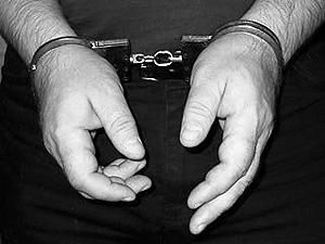 Львів: Чоловіків, які вранці пограбували АЗС, затримали Львів: Чоловіків, які вранці пограбували АЗС, затримали