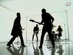 Foo Fighters очолили британський чарт Foo Fighters очолили британський чарт