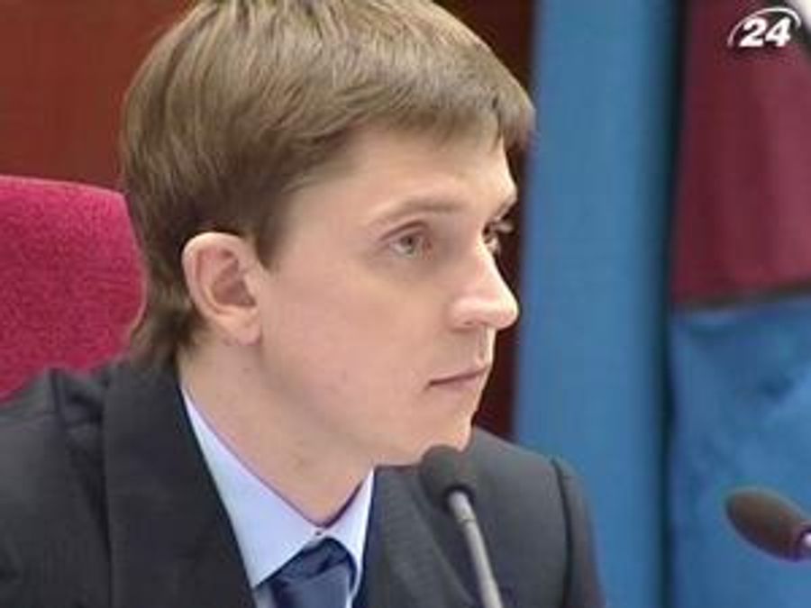 Секретар Київради Довгий написав заяву на звільнення Секретар Київради Довгий написав заяву на звільнення