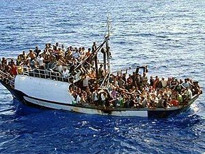 700 біженців з Лівії прибули на італійський острів Лампедуза