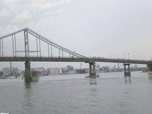 У Херсоні зафіксовано забруднення нафтопродуктами річки Кошова У Херсоні зафіксовано забруднення нафтопродуктами річки Кошова