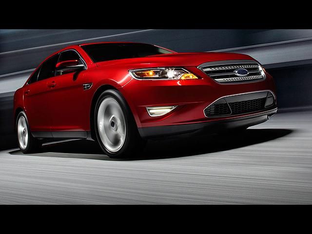 Ford представив оновлений седан Taurus Ford представив оновлений седан Taurus