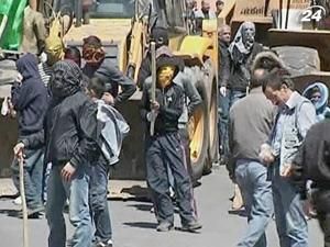 Масові демонстрації курдів відбуваються у Туреччині Масові демонстрації курдів відбуваються у Туреччині