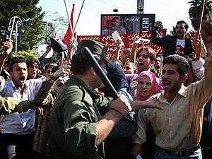 Сирия: полиция готовится к новым акциям протеста Сирия: полиция готовится к новым акциям протеста