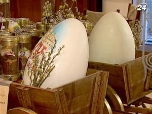 Шоколадні писанки - подарунок до свят від сімферопольських кондитерів Шоколадні писанки - подарунок до свят від сімферопольських кондитерів