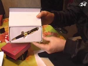 На Львівщині СБУ вилучила прилади для прослуховування і спостереження На Львівщині СБУ вилучила прилади для прослуховування і спостереження